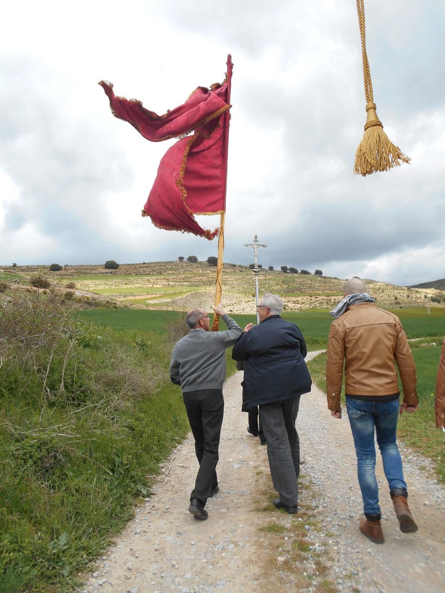 Subida a la Virgen de Sopeña en mayo